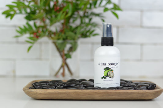 Aqua Boogie Toilet Pre-Spray - Green Light (Lime + Basil)